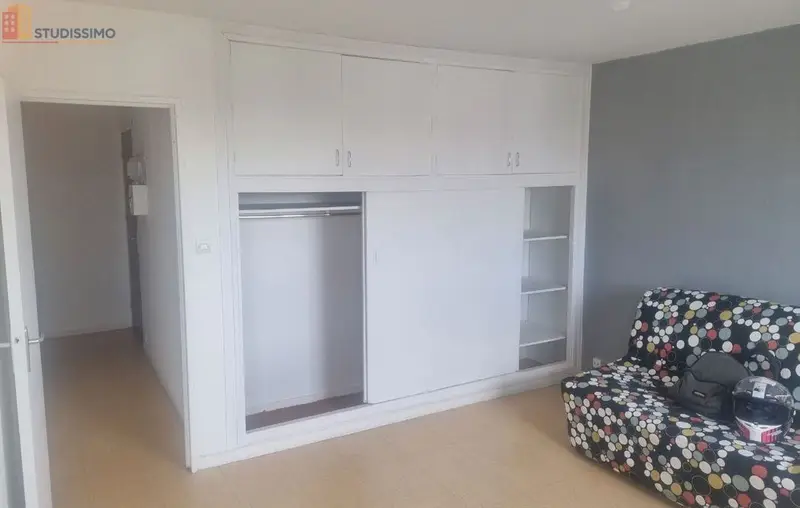 Studio 34m² Saint-Étienne 42100 - Haut Fauriel, parking privé - Photo 1