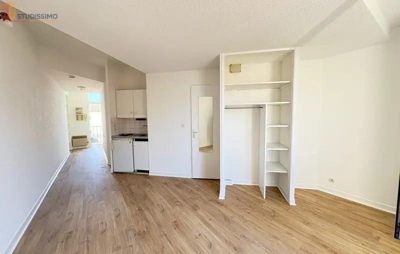 Studio 24m² Roanne 42300 - Parking, proche IUT - Photo 1