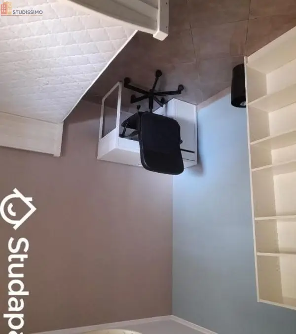 Studio meublé 11m² Bron 69500 - Meublé, 1er étage - Photo 2