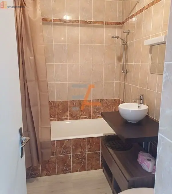 Studio 31m² Saint-Étienne 42000 - Dernier étage, lumineux - Photo 4