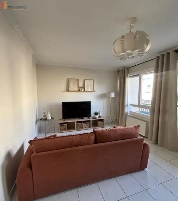 Studio meublé 12m² Oullins-Pierre-Bénite - Meublé, lumineux - Photo 3