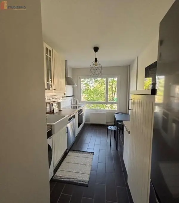 Studio meublé 12m² Oullins-Pierre-Bénite - Meublé, lumineux - Photo 1