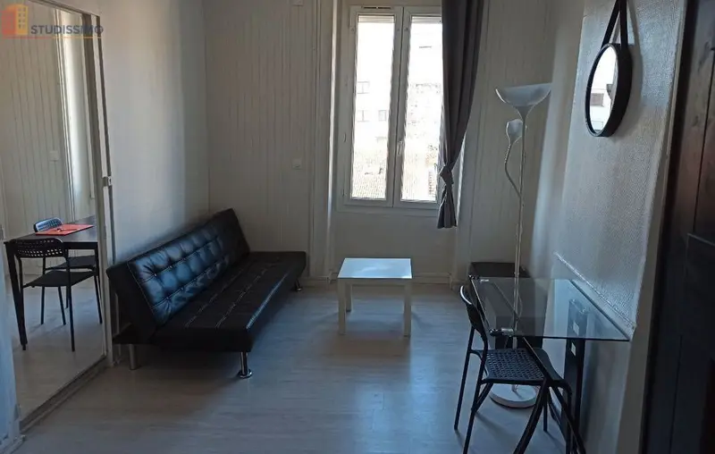 Studio 30m² Saint-Étienne 42000 - Meublé, locataire en place - Photo 1