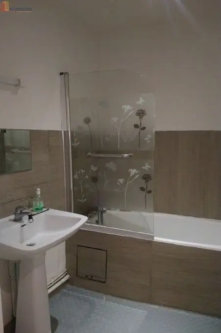 Studio 68m² Rive-de-Gier - Idéal investisseur, local commercial - Photo 1