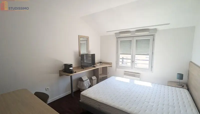 Studio 20m² Saint-Étienne 42000 - Étage élevé, DPE D - Photo 3