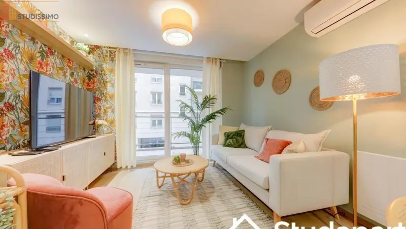 Studio 75m² Lyon 2e - Meublé, lumineux - Photo 2