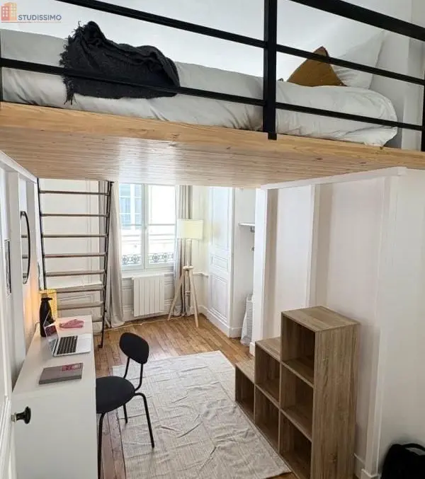 Studio meublé 9m² Lyon 1er - Calme, lumineux - Photo 2
