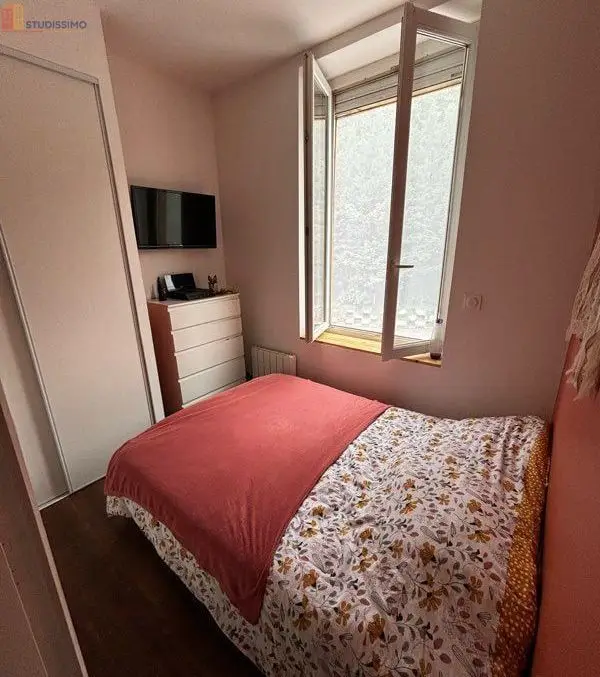 Studio 30m² Saint-Étienne 42000 - DPE C, 3e étage - Photo 1