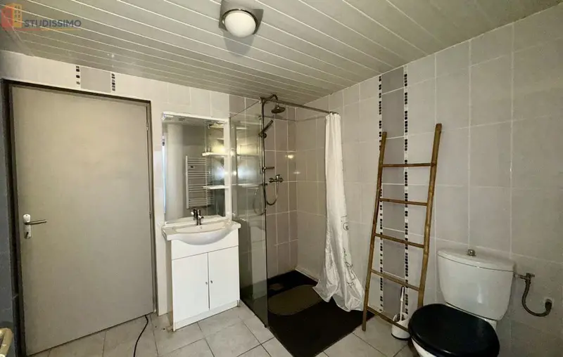 Studio 34m² Yssingeaux - sans caractéristique disponible - Photo 1