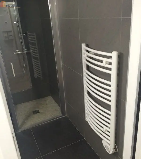 Studio meublé 22m² Lyon 7e - Proche métro Debourg, calme - Photo 2
