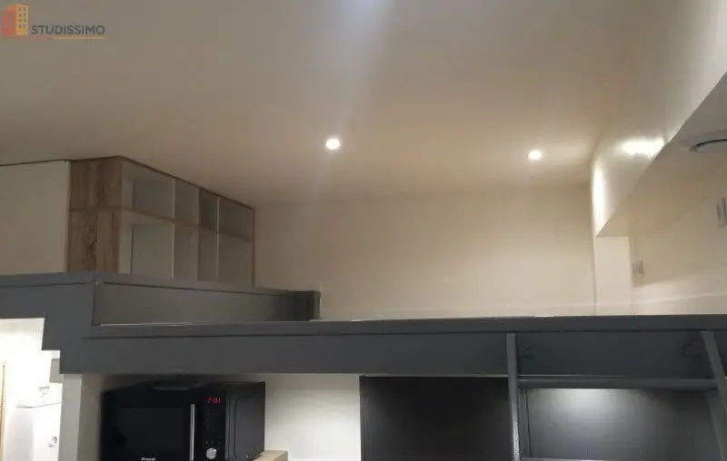 Studio meublé 22m² Lyon 7e - Proche métro Debourg, calme - Photo 1