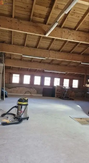 Studio 90m² Le Puy-en-Velay - Dernier étage, lumineux - Photo 3