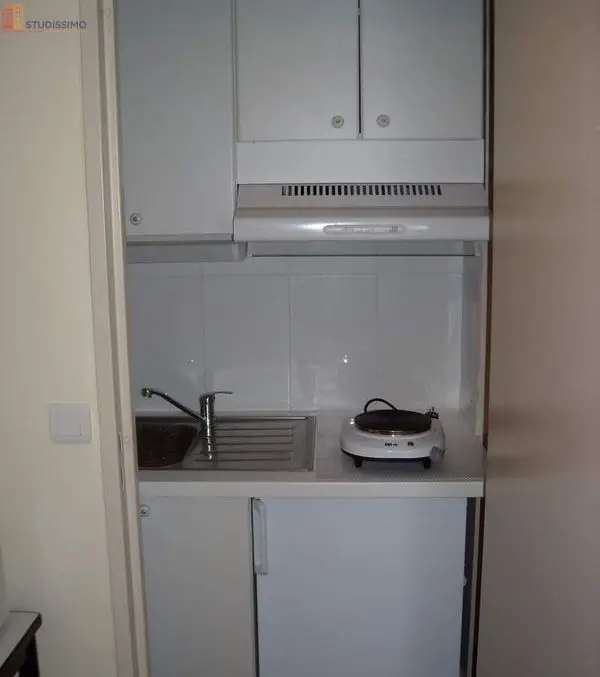 Studio meublé 16m² Caluire-et-Cuire - Proche Doua - Photo 2