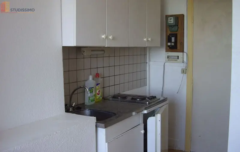 Studio 18m² Lyon 4e - 4e étage, sans ascenseur - Photo 2