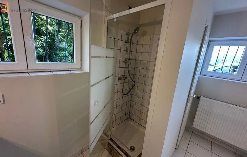 Studio 18m² Décines-Charpieu - Meublé, proche Sept Chemins - Photo 2