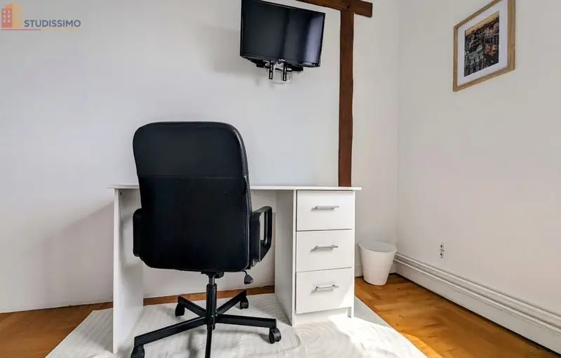 Studio 107m² Rouen 76000 - Meublé, étage élevé - Photo 5