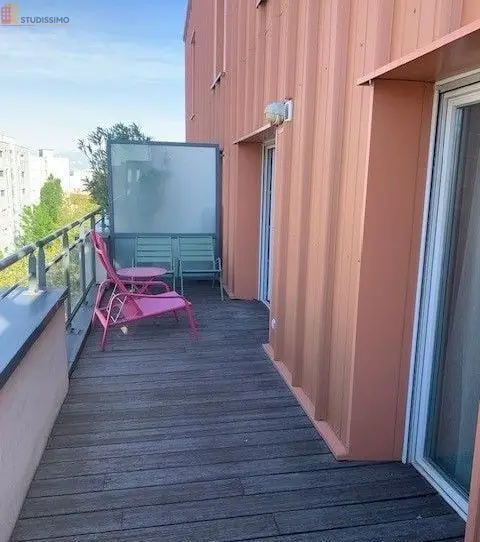 Studio meublé 33m² Lyon 8e - Dernier étage, lumineux - Photo 1