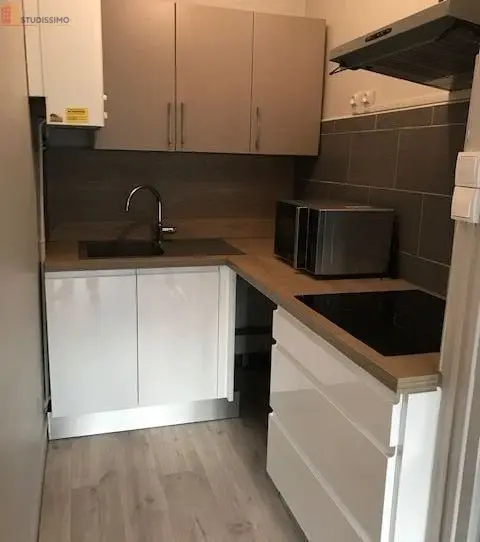 Studio 31m² Oullins-Pierre-Bénite - Meublé, proche fac médecine - Photo 1