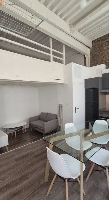 Studio meublé 35m² Lyon 1er Croix-Rousse - Calme, lumineux - Photo 1