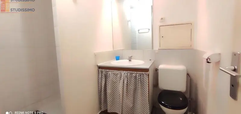 Studio meublé 25m² Villeurbanne - Meublé, 3e étage - Photo 1