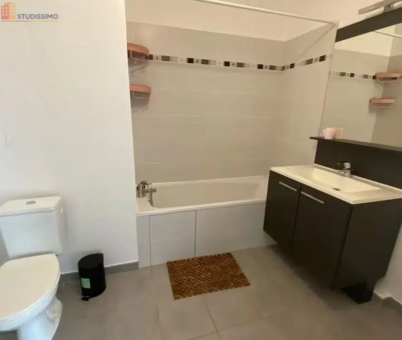 Studio meublé 27m² Craponne - Centre, meublé - Photo 1