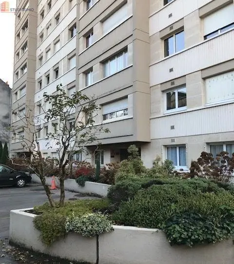 Studio 30m² Orléans - Dernier étage, lumineux - Photo 2