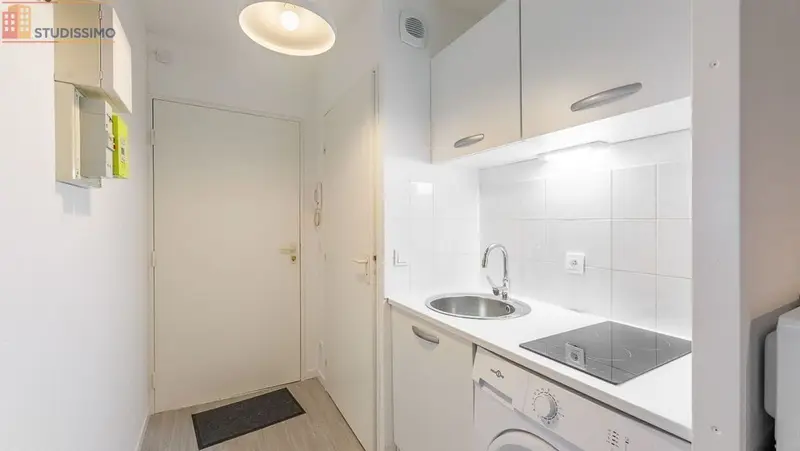 Studio 17m² Le Havre 76600 - Meublé, étage 3 - Photo 3