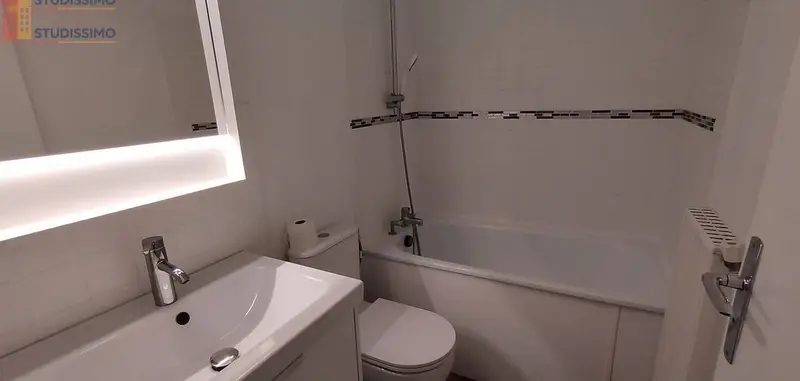 Studio 26m² Rouen Boulingrin - Place de parking sécurisée - Photo 1