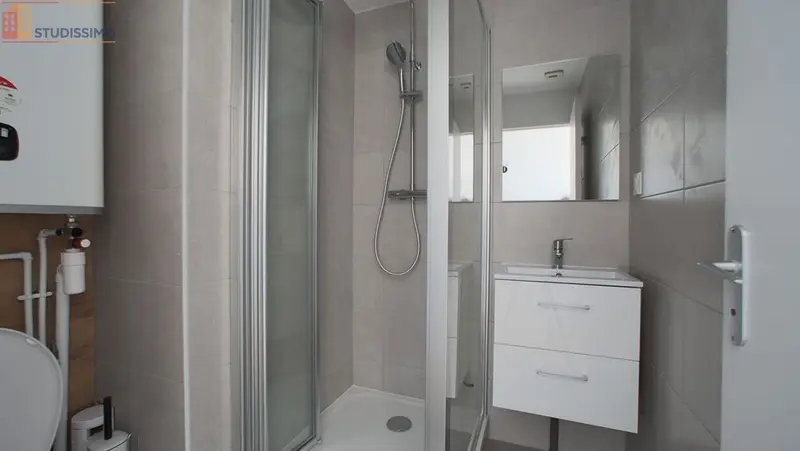 Studio meublé 22m² Le Havre 76600 - Meublé, dernier étage - Photo 1