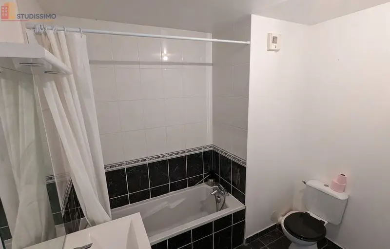 Studio 26m² Meyzieu 69330 - Photo 2