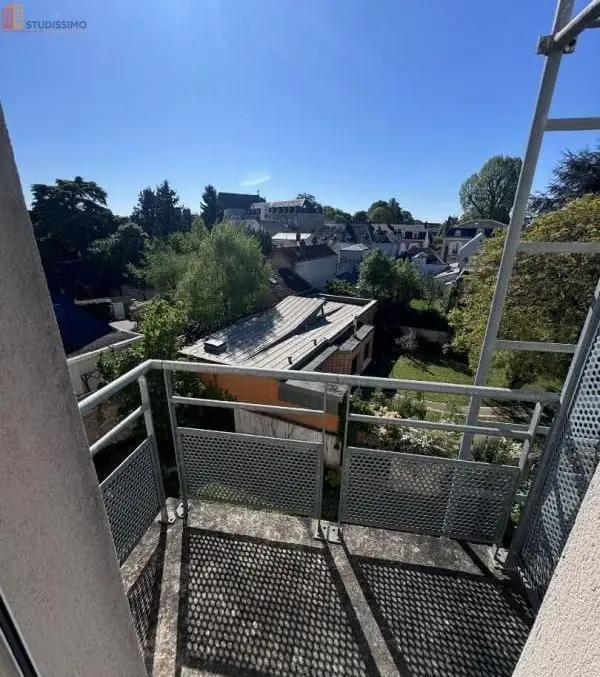 Studio 20m² Orléans 45000 - DPE C, 2e étage - Photo 1