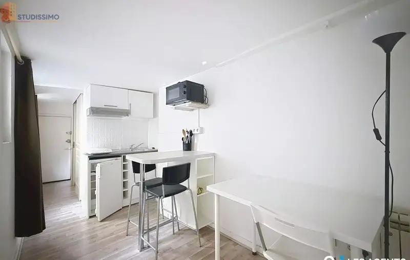 Studio 18m² Orléans - 1er étage, DPE D - Photo 2