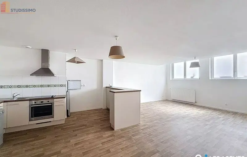 Studio 56m² Orléans 45000 - Photo 3