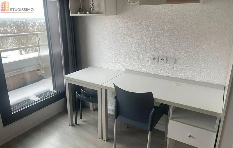 Studio 17m² Orléans - Dernier étage, lumineux - Photo 4