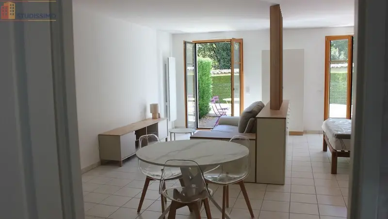 Studio meublé 49m² Saint-Genis-Laval - Lumineux, spacieux - Photo 2