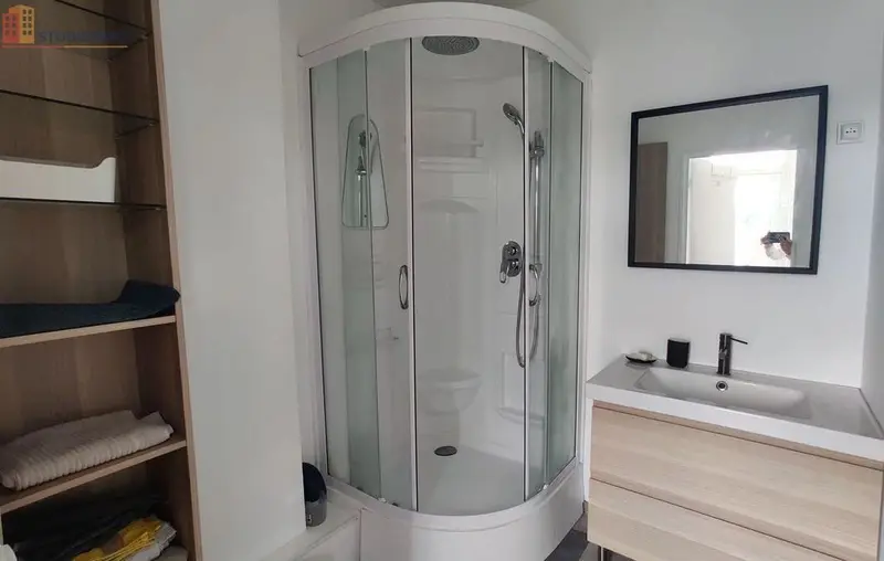 Studio meublé 64m² Mont-Saint-Aignan - Lumineux, 4e étage - Photo 2