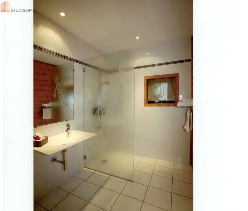 Studio meublé 30m² Jons - Standing, meublé - Photo 1