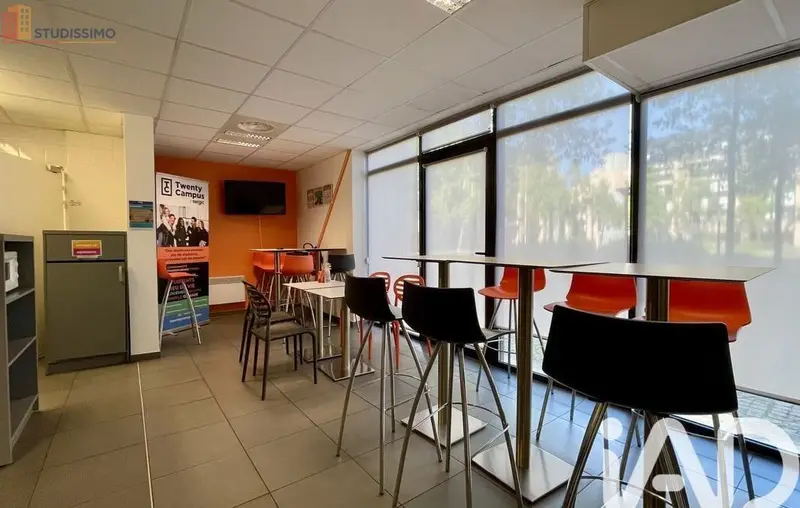 Studio 17m² Orléans - Dernier étage, lumineux - Photo 2