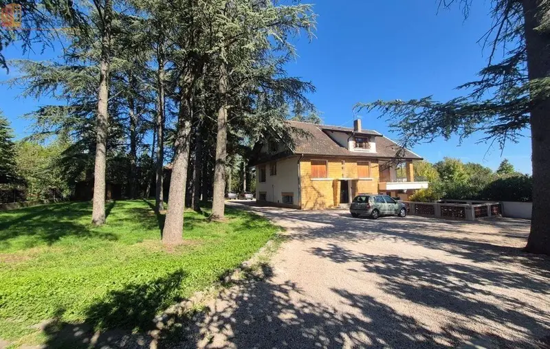 Studio 20m² Écully - Meublé, jardin et parking - Photo 2