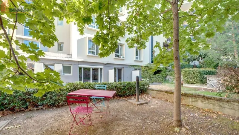 Studio meublé 17m² Lyon 8e - Résidence étudiante, meublé - Photo 2