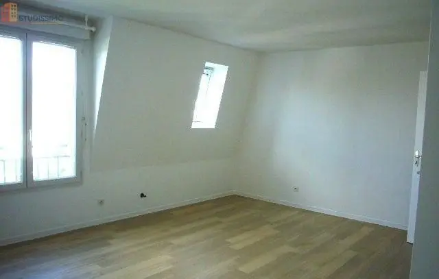 Studio 30m² Orléans 45100 - Dernier étage, lumineux - Photo 1
