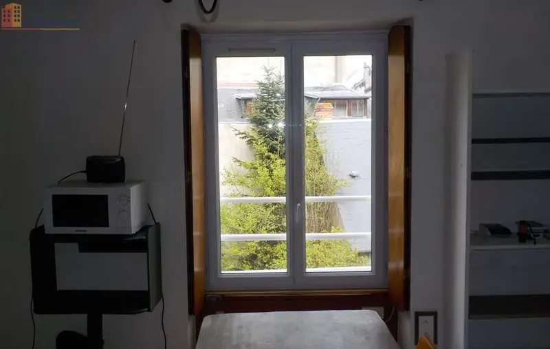 Studio meublé 17m² Orléans - Calme, proche commodités - Photo 2