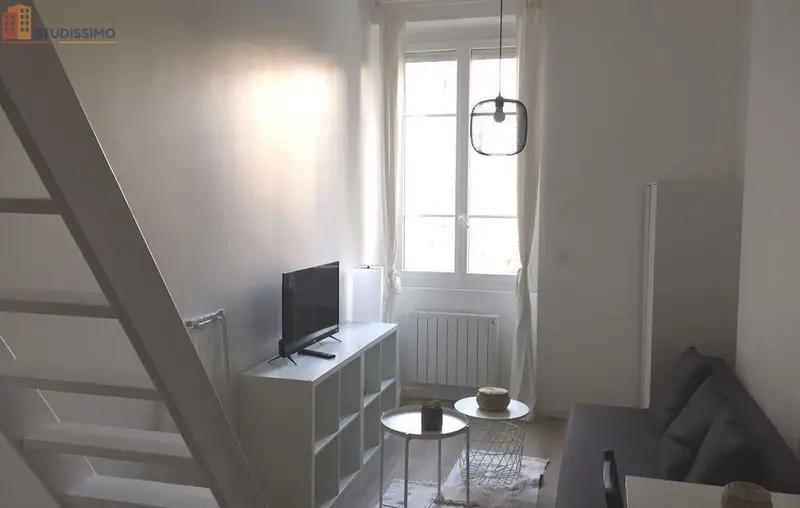 Studio meublé 18m² Lyon 7e - Meublé, secteur Garibaldi-Berthelot - Photo 2