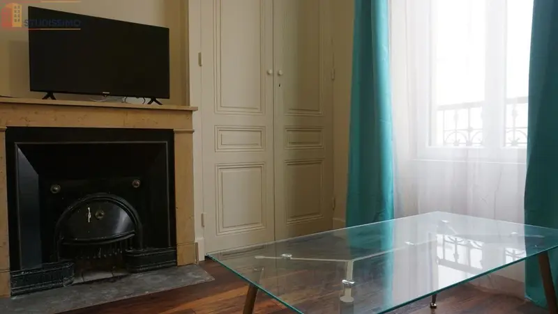 Studio 30m² Lyon 8e - Meublé, duplex - Photo 2