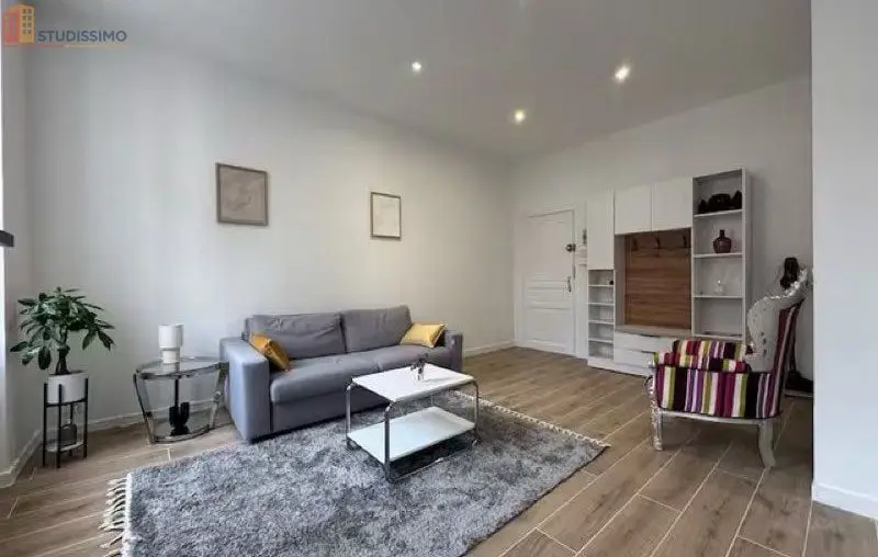 Studio meublé 40m² Écully - Plein centre, meublé - Photo 2