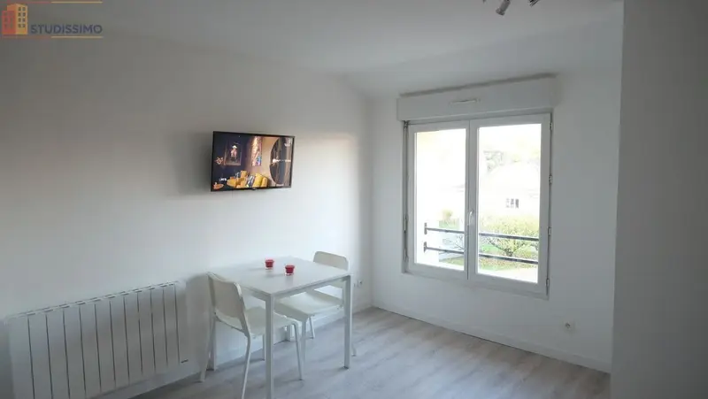Studio meublé 22m² Francheville - Meublé, dernier étage - Photo 1