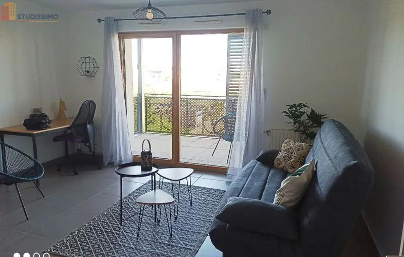 Studio meublé 32m² Bron Université - Rénové, lumineux - Photo 2