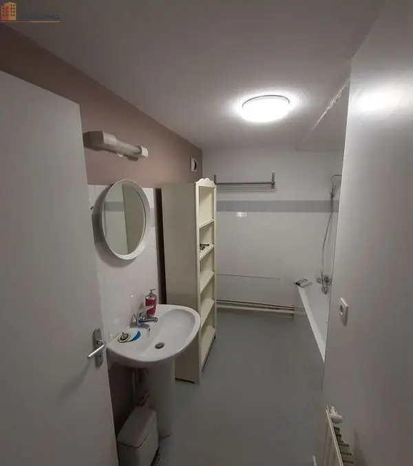 Studio 45m² Lyon 3e - Meublé, avec box garage - Photo 1