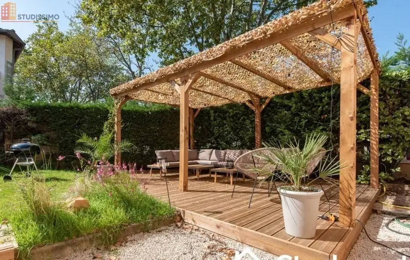 Studio meublé 12m² Vénissieux - Meublé, proche commodités - Photo 1