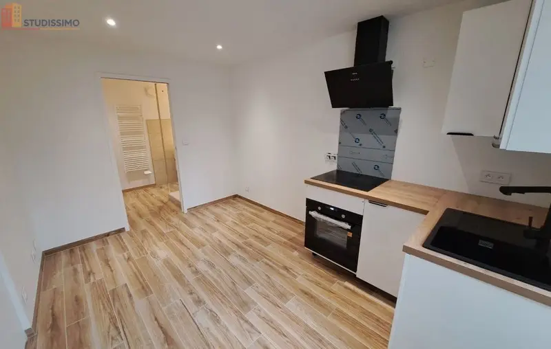 Studio 16m² Thizy-les-Bourgs - Sans caractéristique mentionnée - Photo 2
